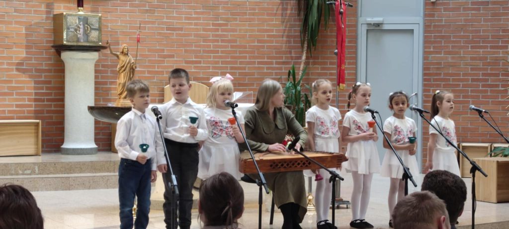 Mažųjų festivalis ,,GIESMIŲ GIESMELĖ 2025“