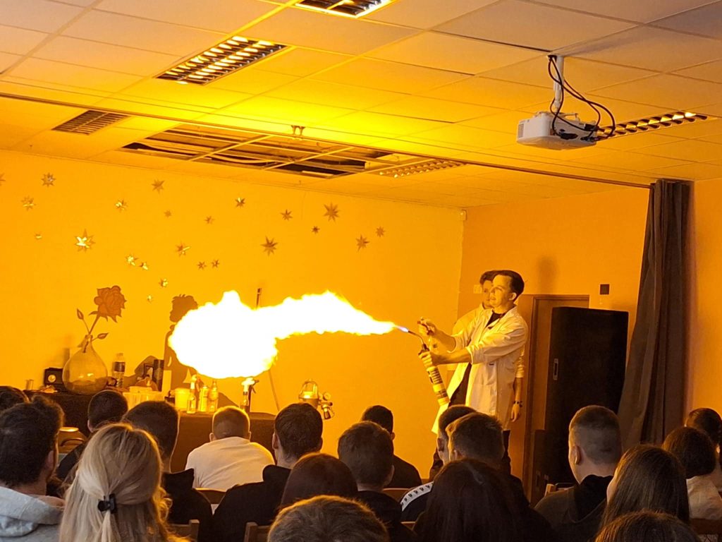 Mokslas gali būti magiškas!