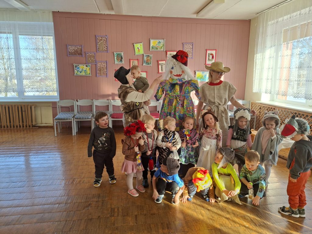 ,,Žiema žiema, bėk iš kiema“